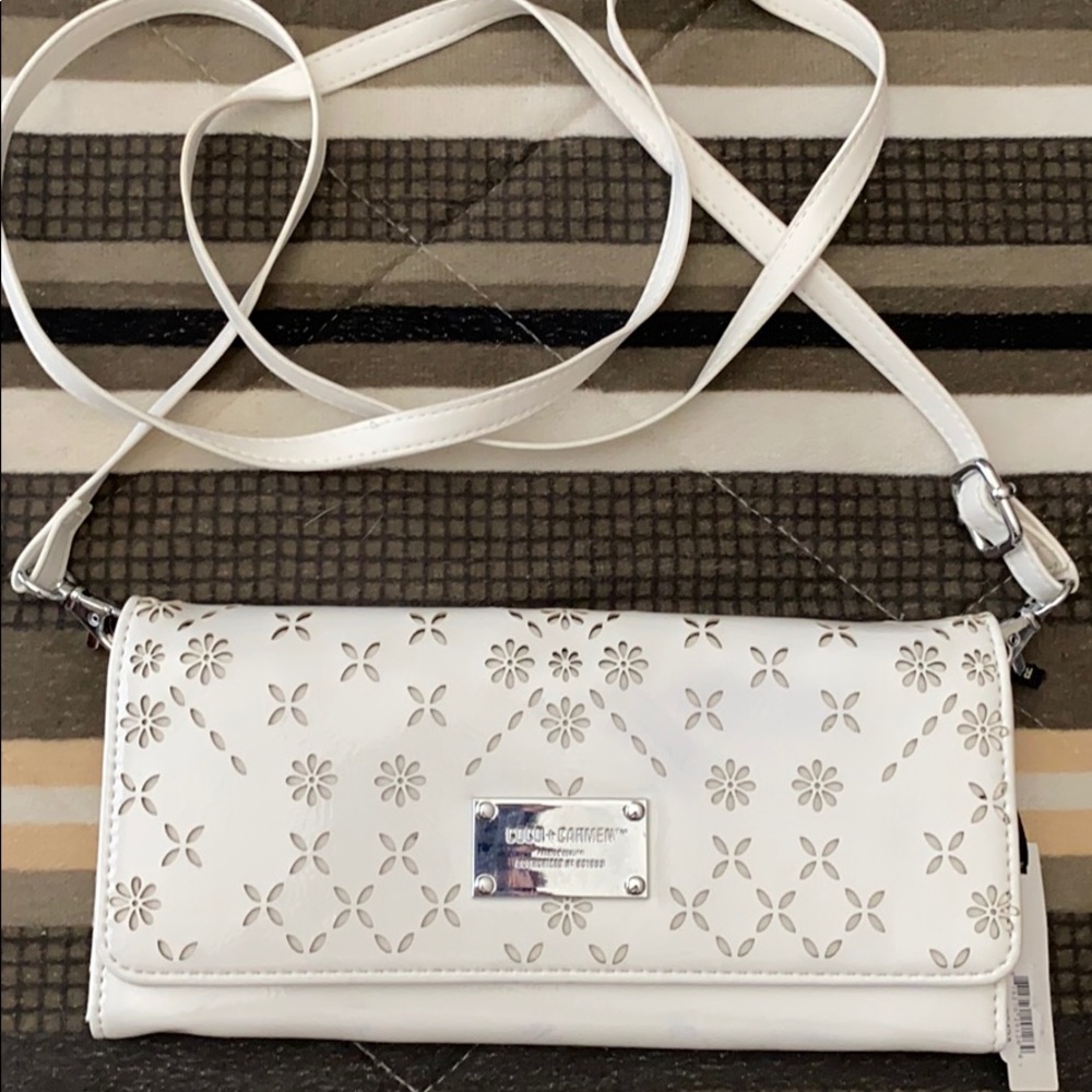 Coco+Carmen White crossbody purse